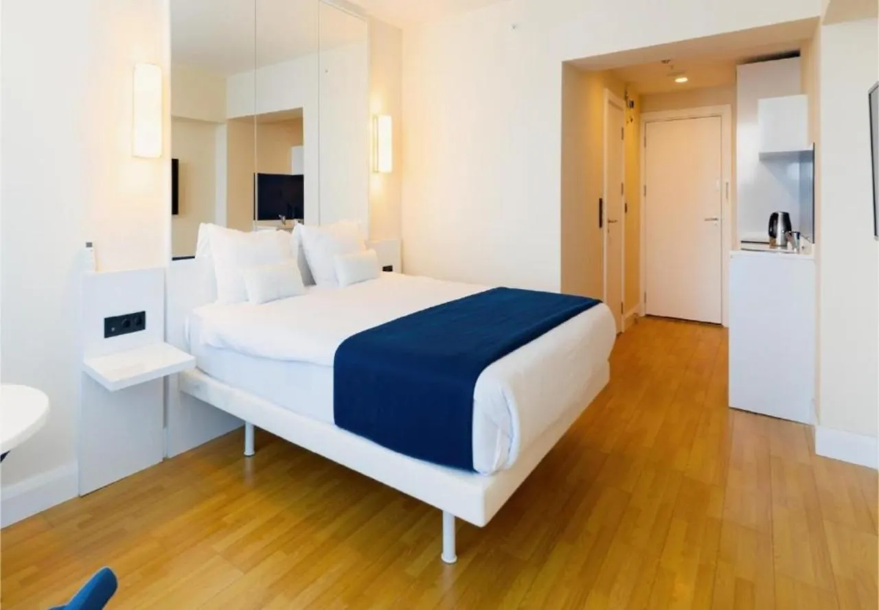 Aparthotel In Orbi City Batumi