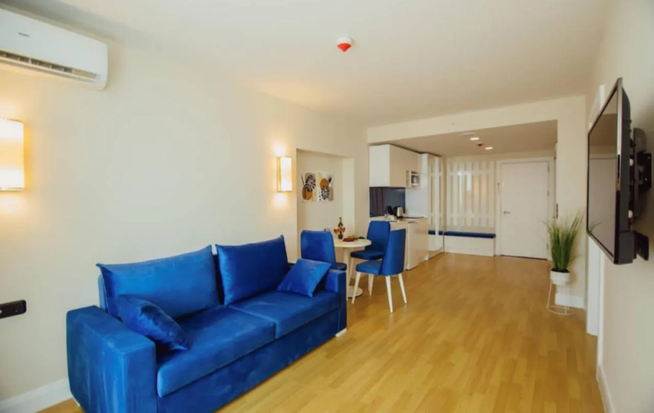 Aparthotel In Orbi City Batumi 5*,